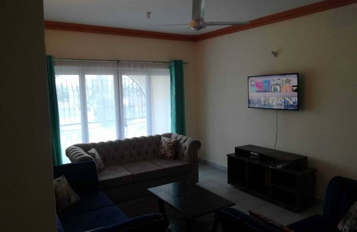 Tangana Apartamento | Lovely 3 Bedroom Apartment With Pool