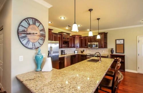 Amistad National Recreational Area Condominio | Lovely 3 bedroom condo with pool on Lake Amistad