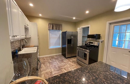 Barre Casa | Lovely 3-bedroom City Escape