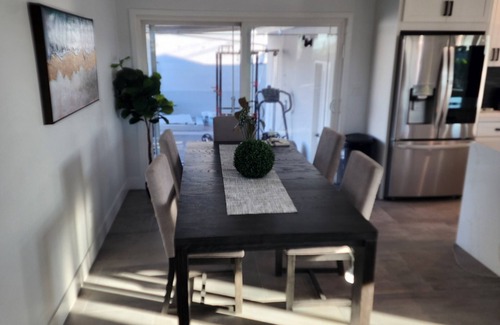 North Clairemont Casa | Lovely 3-bedroom house in sunny San Diego ,pool ,close to the beach
