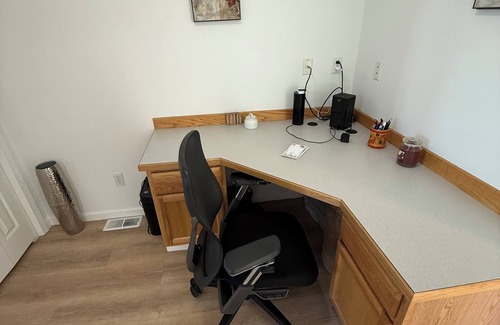 Abbott Loop Casa | Lovely 3-bedroom townhome in Anchorage