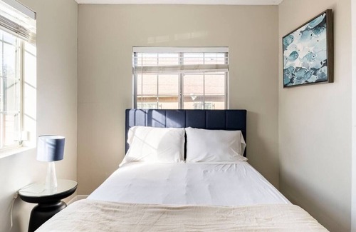Logan Heights Apartamento | Lovely 3 bedroom unit in the heart of San Diego