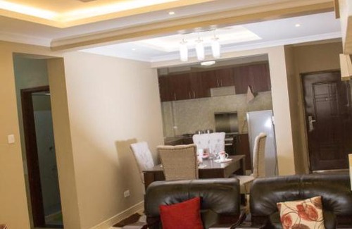 Athi River Apartamento | Lovely 3-Bedroom with free parking on premises