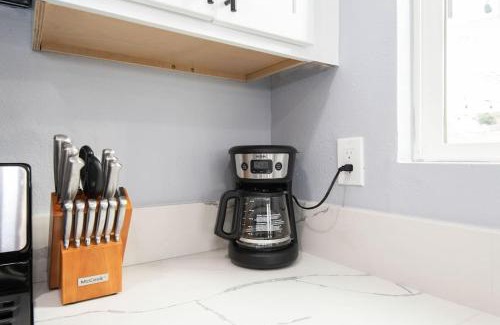 Los Angeles Apartamento | Lovely 3bedroom condo with free parking on premise