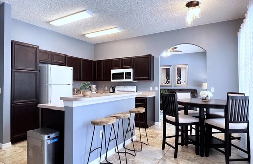 Crescent Lakes Casa | Lovely 4 Bed 3 Bath Pool Home with Spa-5330CVL