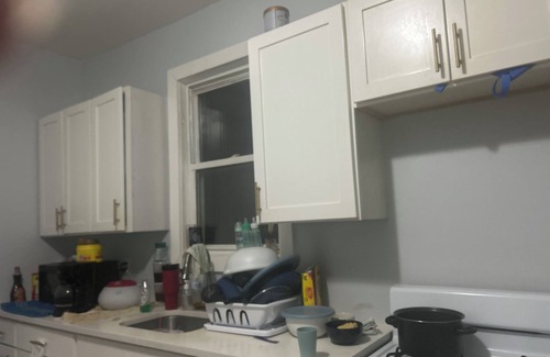 West Side Apartamento | Lovely 4-bedroom apartment with 2 rooms empty, 4 empty beds, in Jersey City