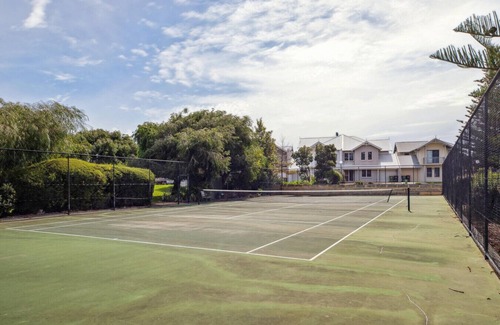 Ledge Point Villa | Lovely 4 bedroom home with resort amenities