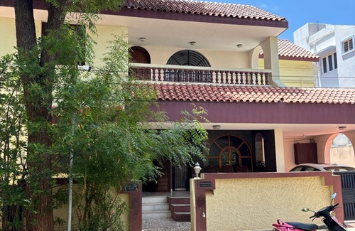 Madurai Casa | Lovely 4-bedroom house with AC in Madurai