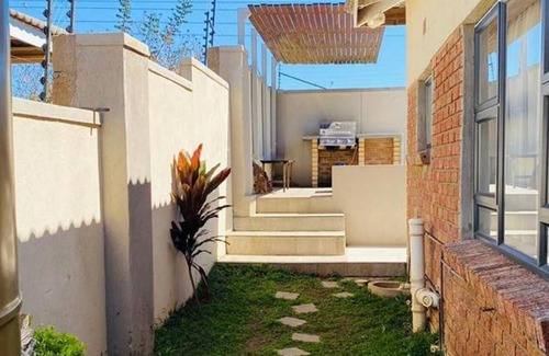Bulawayo Apartamento | Lovely 4 Bedroomed Home in Selbourne Brooke - 2036