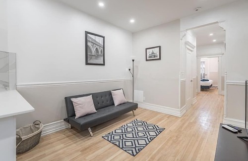 Mile End Apartamento | Lovely 4BedR in the heart of Mile-End ~ FREE Parking