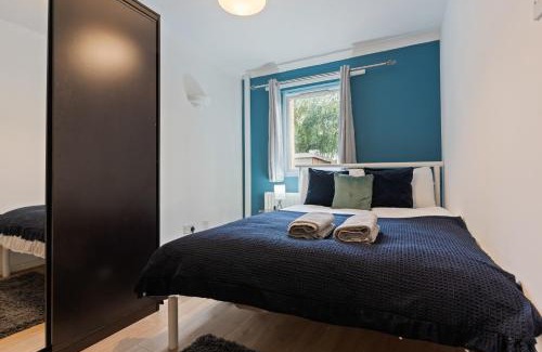South Bermondsey Casa | Lovely 4BR house in the city with Parking