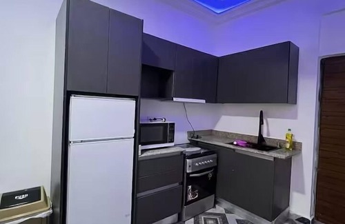 Nopendaw Casa | Lovely 5-Bed House Getaway Duplex in Accra