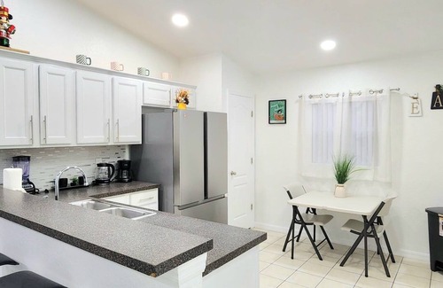 Clear Creek Casa | Lovely 5-bedroom house with pool/spa minutes from Disney.