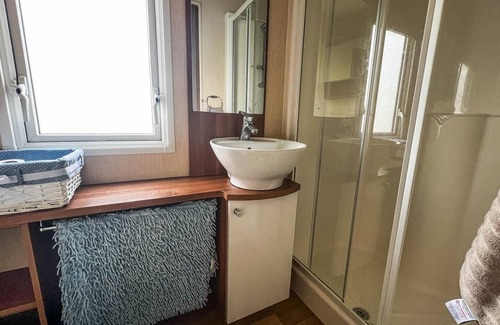 Scratby Casa | Lovely 6 berth caravan in seaside village of Scratby, Norfolk ref 19124S