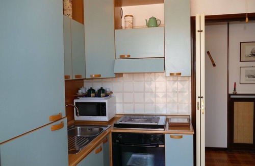 Lavina Apartamento | Acogedor apartamento para 5 personas con WIFI, A/C, balcón, mascotas permitida y aparcamiento