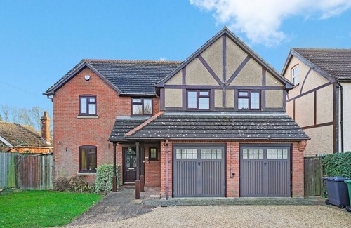 Whittlesford Casa | Lovely and Boutique 6 bed in Cambridge