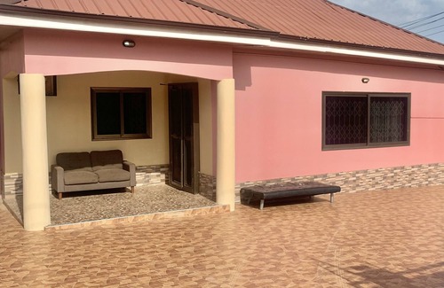Amrahia Casa | Lovely and comfortable 3 bedroom house