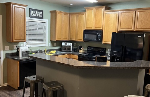 Braselton Casa | Lovely and Comfy 3 bedrooms townhouse/chateau elan area