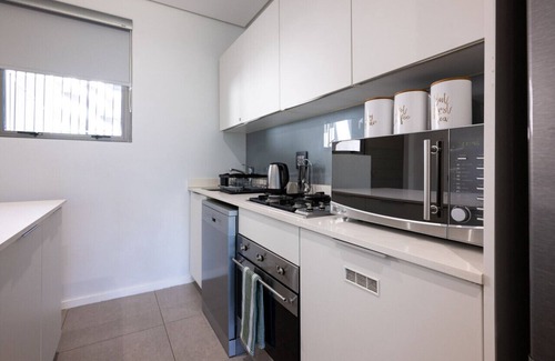 Hillhead Apartamento | Lovely and Light Garden Home 102