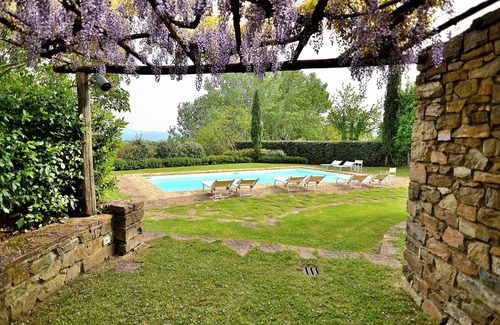 Vicchio Apartamento | Lovely and quaint apartment in Tuscany villa!