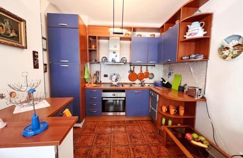 Blloku Apartamento | Lovely and warm two bedroom apartament in Tirana