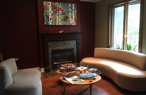 Midtown Toronto Casa | Precioso anexo de alquiler de invierno!