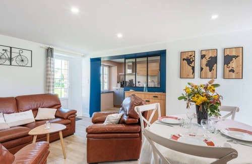 Creances Villa | Hermoso apartamento en villa para 4 personas con WIFI, TV, terraza y mascotas permitida