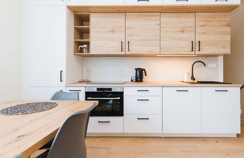 Loucna Pod Klinovcem Apartamento | Hermoso apartamento para 6 personas con WIFI, TV y balcón