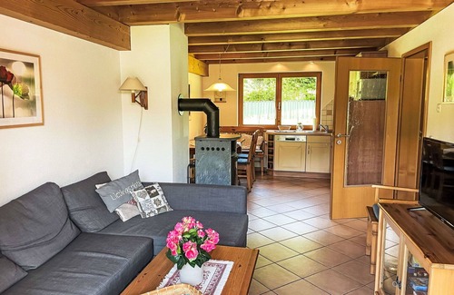Maxlrain Casa | Precioso apartamento en villa para 6 personas con TV y terraza