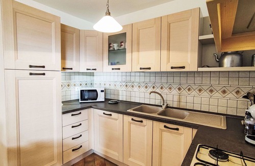 Bleggio Superiore Casa | Hermoso apartamento en villa para 5 personas con WIFI, TV, terraza y vista panorámica