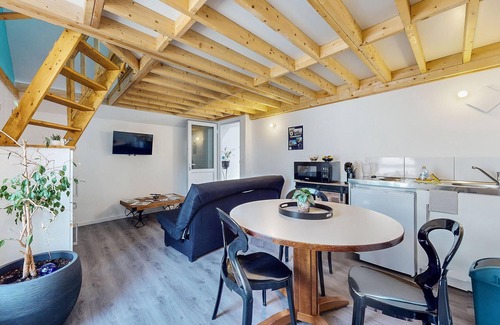 Neuilly-le-Vendin Apartamento | Precioso apartamento en Neuilly le.