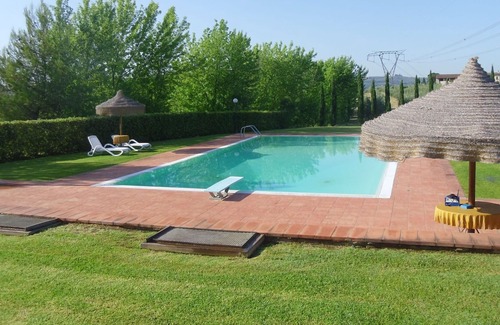 Capraia e Limite Apartamento | Precioso apartamento para 2 personas con piscina, WIFI, TV y aparcamiento