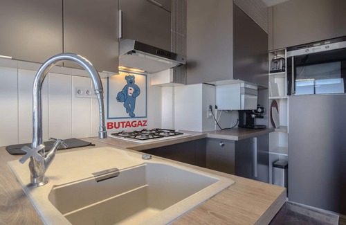 Le Home Apartamento | Hermoso apartamento para 4 personas con WIFI, TV, balcón y aparcamiento