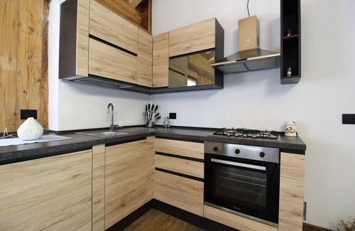 Lozzo di Cadore Apartamento | Hermoso apartamento con WIFI, balcón, mascotas permitida, vista panorámica y aparcamiento