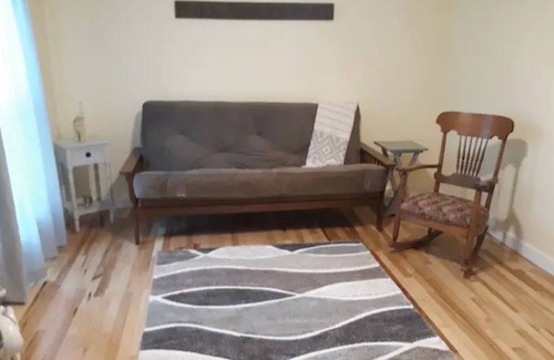 North Kingsville Apartamento | Lovely apartment above The Yoga House