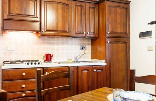 Diano Castello Apartamento | Apartamento con A/C, piscina, WIFI, terraza, mascotas permitida, vista panorámica, aparcamiento