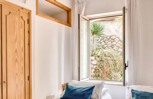Termini Apartamento | Apartamento con piscina, A/C, WIFI, TV, patio, vista panorámica, aparcamiento, cerca de Sorrento