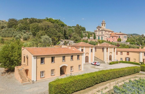 Santo Stefano del Ponte Villa | Bonito apartamento en villa para 6 personas con WIFI, TV, vista panorámica y aparcamiento
