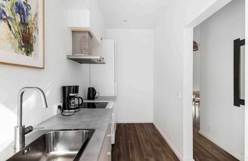 Svaneke Apartamento | Lovely apartment at Solgaarden (9) Årsdale