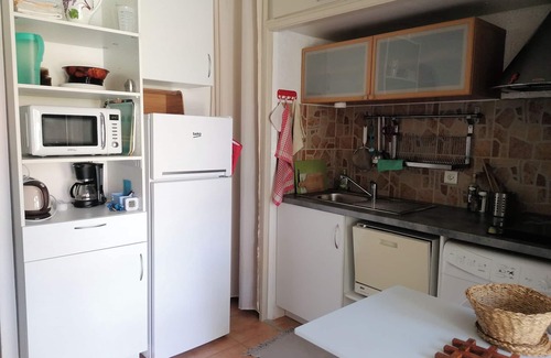 Marine de Saint Ambroggio Casa | Lovely apartment by the sea with terrace
