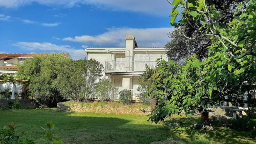 Krk Apartamento | Lovely Apartment close to the Jezevac Beach