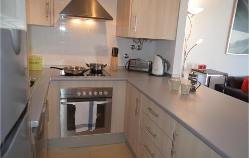 Alhama de Murcia Apartamento | Lovely Apartment In Alhama De Murcia
