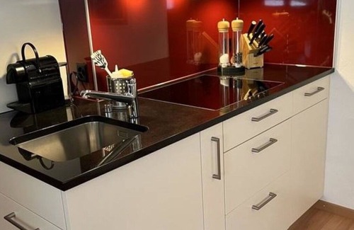 Churwalden Apartamento | Bonito apartamento para 2 personas con WIFI, TV y balcón