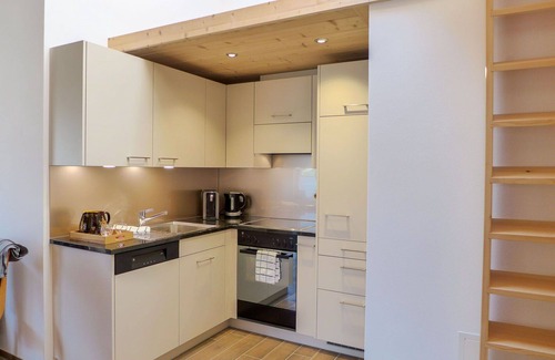 Kandersteg Apartamento | Precioso apartamento para 3 personas con WIFI, balcón y vista panorámica