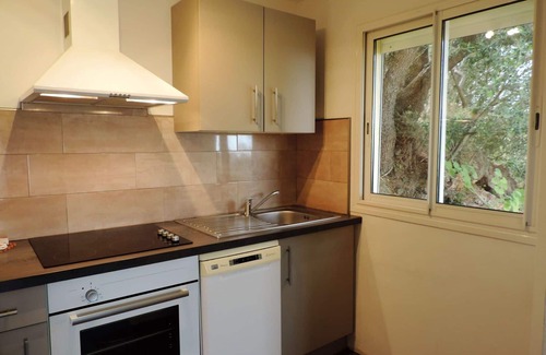 Partinello Apartamento | Precioso apartamento con WIFI, A/C, TV, patio, mascotas permitida, vista panorámica y aparcamiento