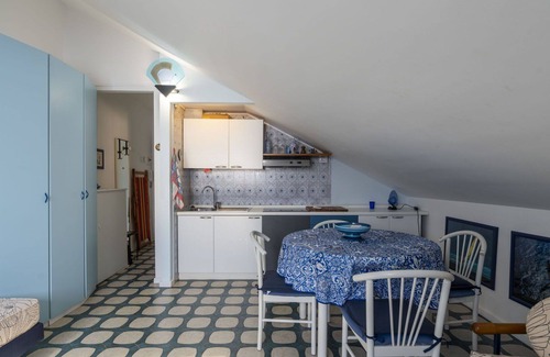Laigueglia Apartamento | Hermoso apartamento para 3 personas con WIFI, A/C