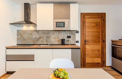 Verceia Apartamento | Precioso apartamento para 2 personas con A/C, WIFI, TV, balcón y aparcamiento