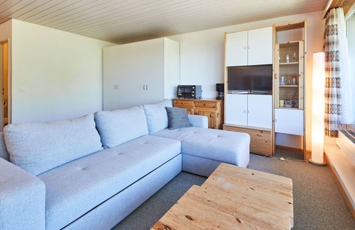 Sion Apartamento | Acogedor apartamento para 4 personas con WIFI, piscina, TV, balcón y vista panorámica