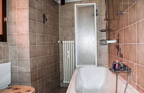 Porto Ronco Apartamento | Acogedor apartamento para 4 personas con WIFI, TV, balcón, mascotas permitida y vista panorámica