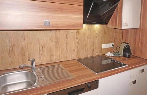 Flirsch Apartamento | Precioso apartamento para 5 personas con WIFI, TV, patio, mascotas permitida y aparcamiento